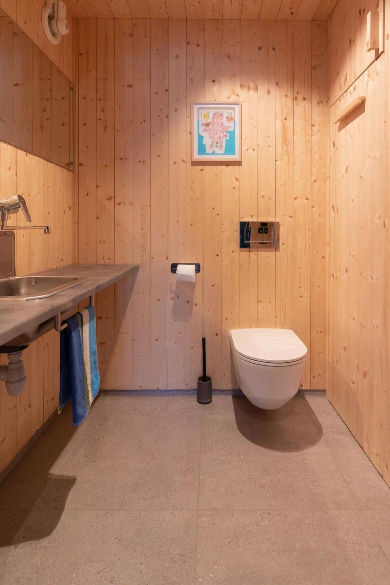 Minkfarmen, Spacious Seaside Cabin With Scenic View Ramberg Esterno foto