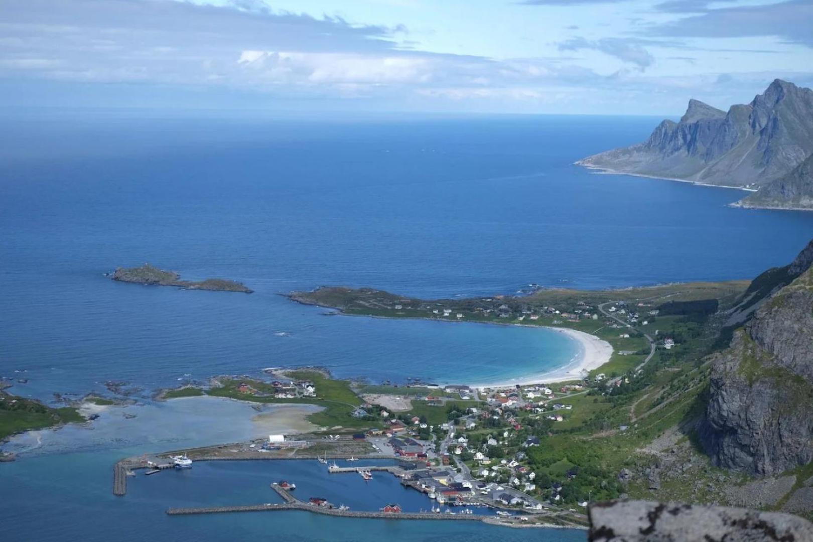 Minkfarmen, Spacious Seaside Cabin With Scenic View Ramberg Esterno foto