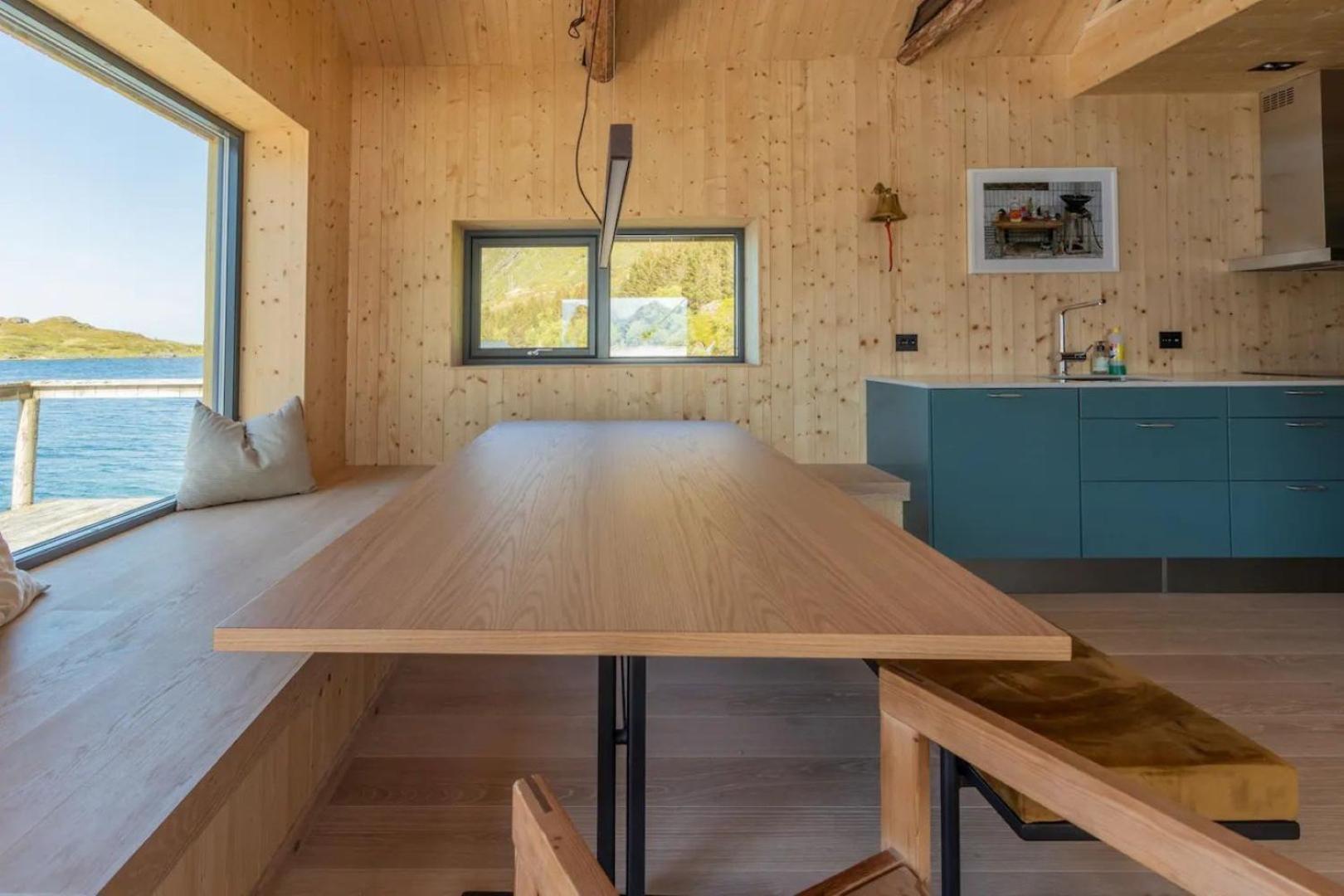 Minkfarmen, Spacious Seaside Cabin With Scenic View Ramberg Esterno foto