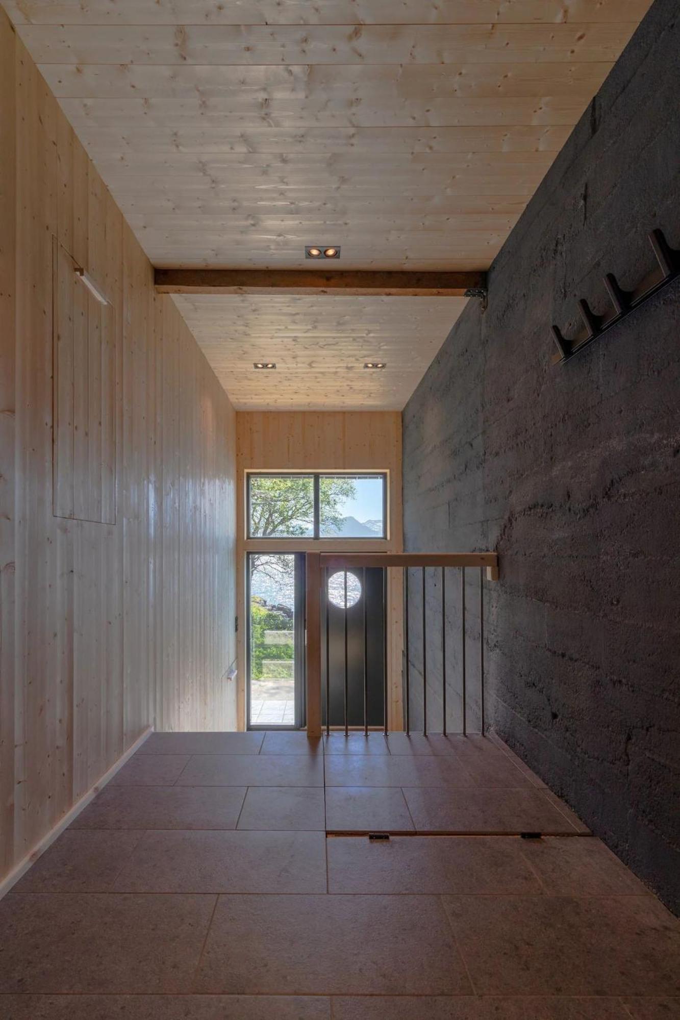 Minkfarmen, Spacious Seaside Cabin With Scenic View Ramberg Esterno foto